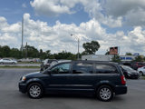 Used 2014 Chrysler Town & Country Touring image 6