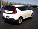 Used 2022 Kia Soul LX w/ Technology Package image 5
