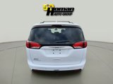 Used 2019 Chrysler Pacifica Touring-L image 4