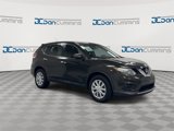 Used 2015 Nissan Rogue S image 2