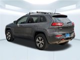 Used 2016 Jeep Cherokee Trailhawk w/ Comfort/Convenience Group image 4