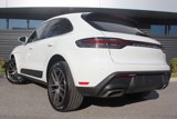 Certified 2024 Porsche Macan image 3