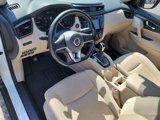 Used 2020 Nissan Rogue SV image 6