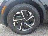 Used 2023 Kia Sportage LX image 3