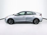 Used 2020 Hyundai Ioniq SE image 4