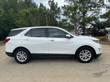 Used 2018 Chevrolet Equinox LT image 2