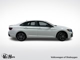 Used 2024 Volkswagen Jetta Sport image 2