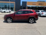 Used 2021 Jeep Cherokee Limited image 2