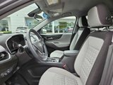Used 2023 Chevrolet Equinox LT w/ Driver Convenience Package image 4