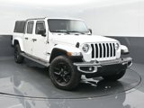 Used 2023 Jeep Gladiator Sport image 2