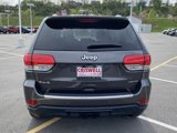 Used 2017 Jeep Grand Cherokee Limited image 4
