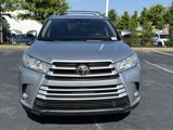 Used 2017 Toyota Highlander XLE image 3
