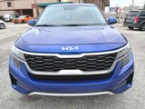 Used 2022 Kia Seltos LX image 2