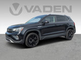 Used 2022 Volkswagen Taos SE image 2