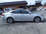 Used 2016 Lexus ES 350 w/ Luxury Package image 2