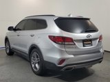 Used 2017 Hyundai Santa Fe SE image 5