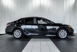 Used 2018 Toyota Camry LE image 3