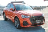 Used 2022 Audi Q3 2.0T Premium w/ Black Optic Sport Package image 3