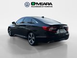 Used 2018 Honda Accord Touring image 3