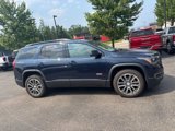 Used 2017 GMC Acadia SLT image 4