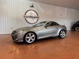 Used 2011 Mercedes-Benz SLK 300 image 4