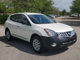 Used 2014 Nissan Rogue S image 2