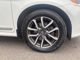 Used 2017 Volvo XC60 T6 Dynamic w/ Climate Package image 5