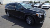 Certified 2022 GMC Terrain SLT w/ Infotainment Package II image 2