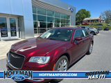 Used 2021 Chrysler 300 Touring L image 2