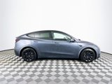 Used 2020 Tesla Model Y Long Range image 4