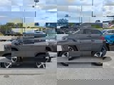 Used 2019 Jeep Cherokee Limited image 2