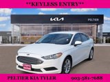 Used 2018 Ford Fusion SE w/ Fusion SE Technology Package image 3