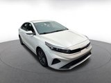 Used 2023 Kia Forte LXS image 2