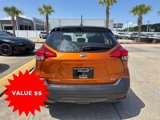 Used 2018 Nissan Kicks SV image 5