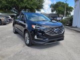 Used 2019 Ford Edge Titanium w/ Equipment Group 301A image 3