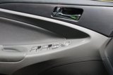 Used 2012 Hyundai Sonata Hybrid w/ Ultimate Pkg image 3