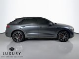 Used 2019 Audi Q8 Premium Plus w/ Premium Plus image 3