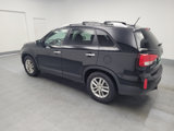 Used 2015 Kia Sorento LX image 3
