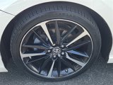 Used 2018 Toyota Camry XLE image 5