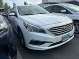 Used 2016 Hyundai Sonata SE image 2