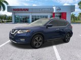 Used 2018 Nissan Rogue SL image 2