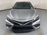 Used 2021 Toyota Camry SE image 3
