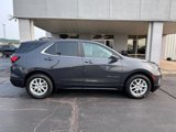 Used 2022 Chevrolet Equinox LT image 2