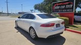 Used 2019 Jaguar XE image 3