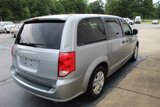 Used 2020 Dodge Grand Caravan SE w/ UConnect Hands-Free Group image 3
