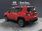 Used 2016 Jeep Renegade Limited image 3