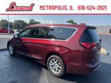 Used 2020 Chrysler Pacifica Touring-L w/ Advanced Safetytec Group image 3