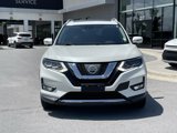 Used 2017 Nissan Rogue SL image 2
