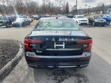 Used 2022 Volvo S60 B5 Momentum image 4