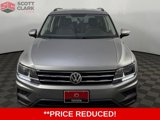 Used 2020 Volkswagen Tiguan S image 2